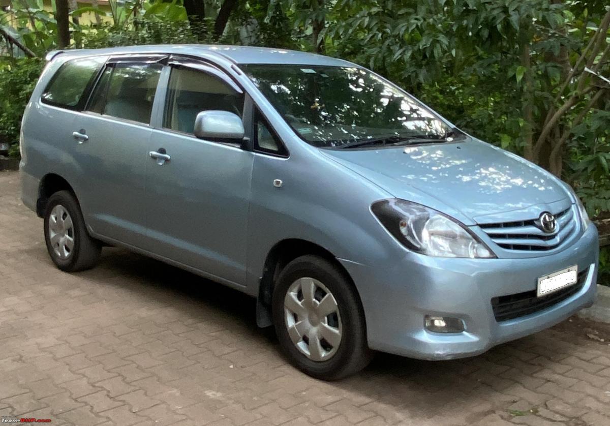 Toyota Innova (Tourist Special)